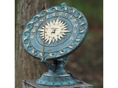 Cadran solaire floral - Statue en bronze