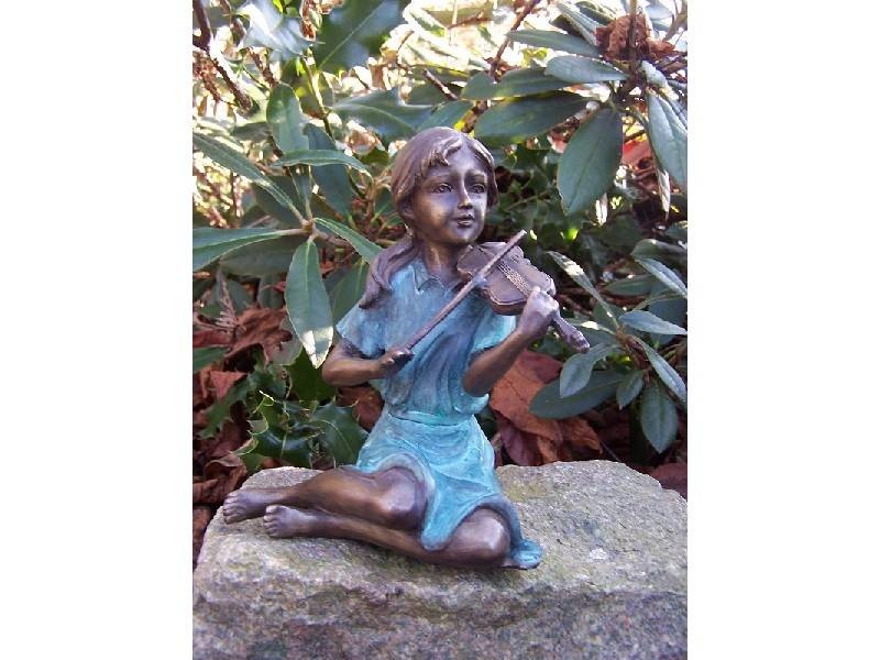 Statue en bronze : Fille Violoniste