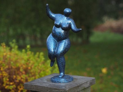 Statue en bronze : Femme Style Botero Bleue