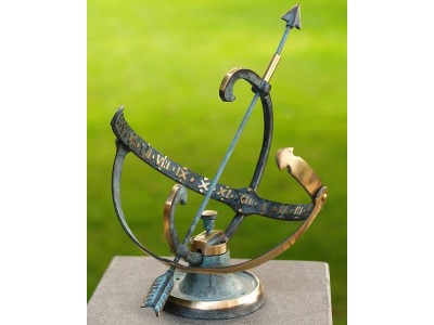 Statue en bronze : Petit cadran solaire