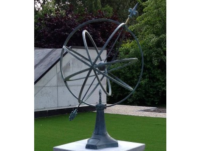 Statue en bronze : Cadran solaire 67 cm