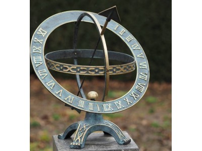 Statue en bronze : Cadran solaire 42 cm